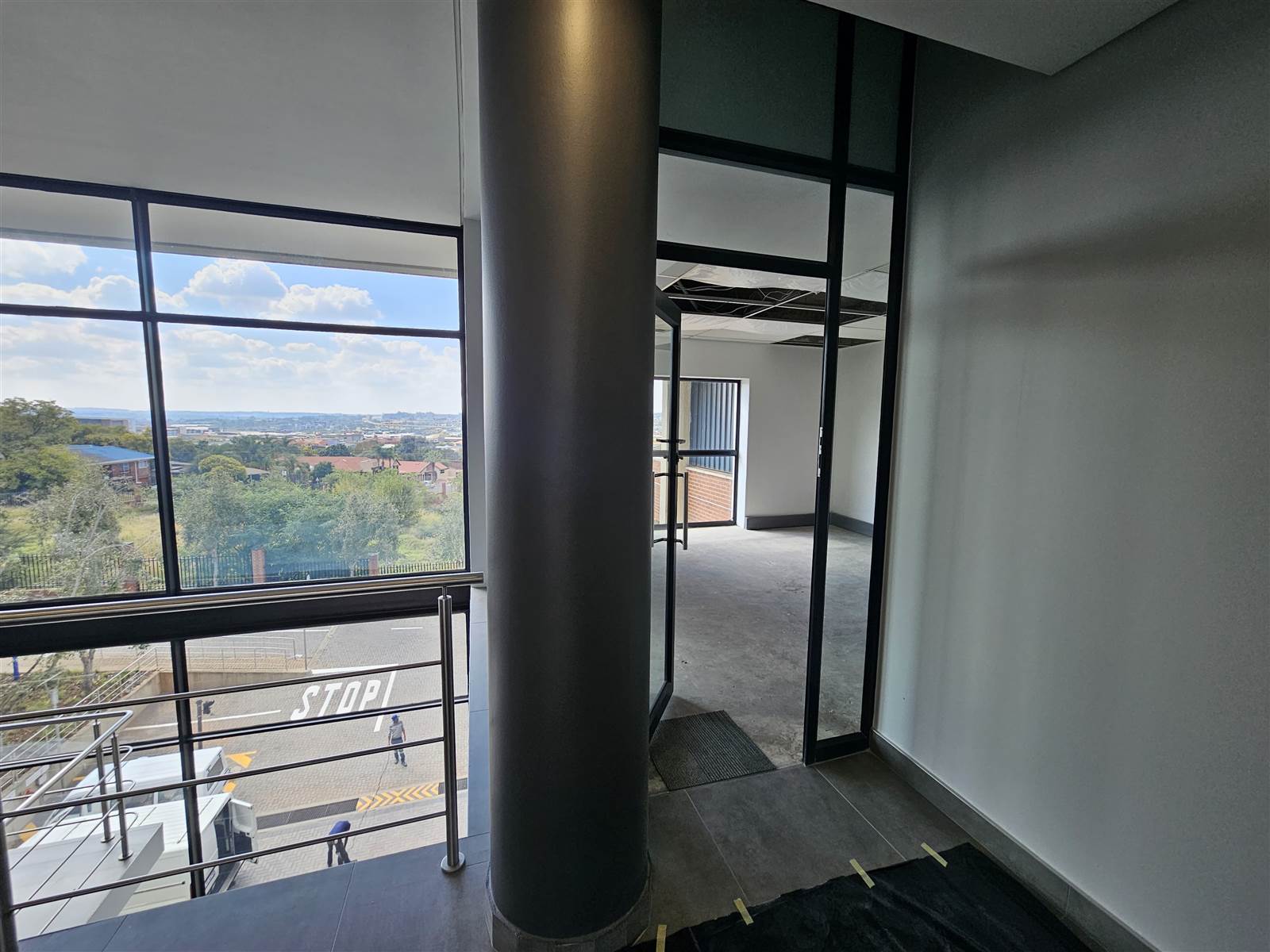 81  m² Commercial space in Centurion CBD photo number 12