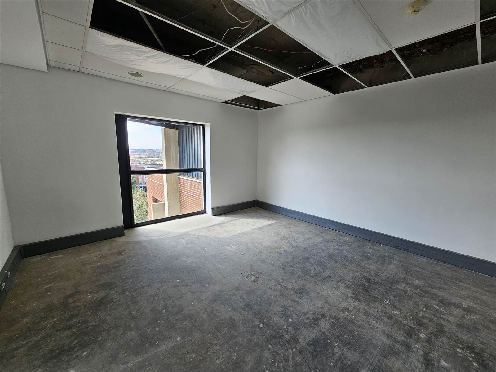 81  m² Commercial space in Centurion CBD photo number 9