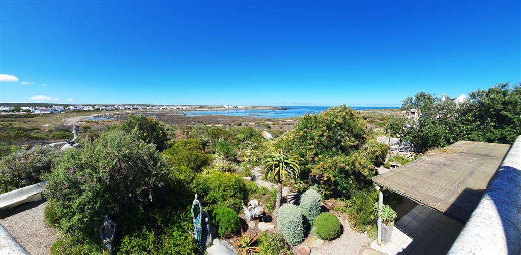 4 Bed House in Jacobsbaai photo number 15
