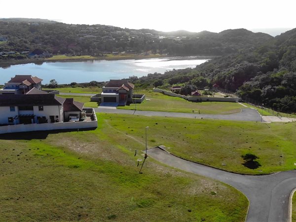 733 m² Land 733 m² Land