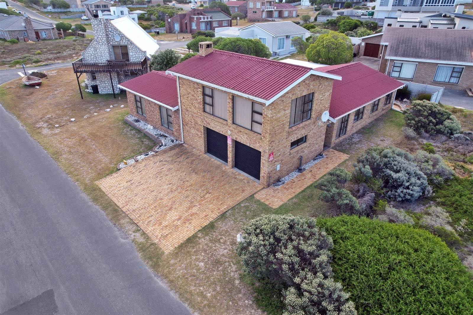6 Bed House in Agulhas photo number 25