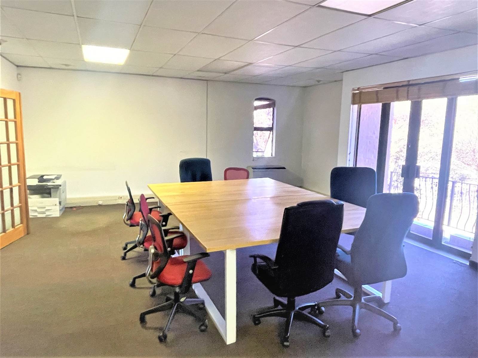 550  m² Office Space in Fourways photo number 5