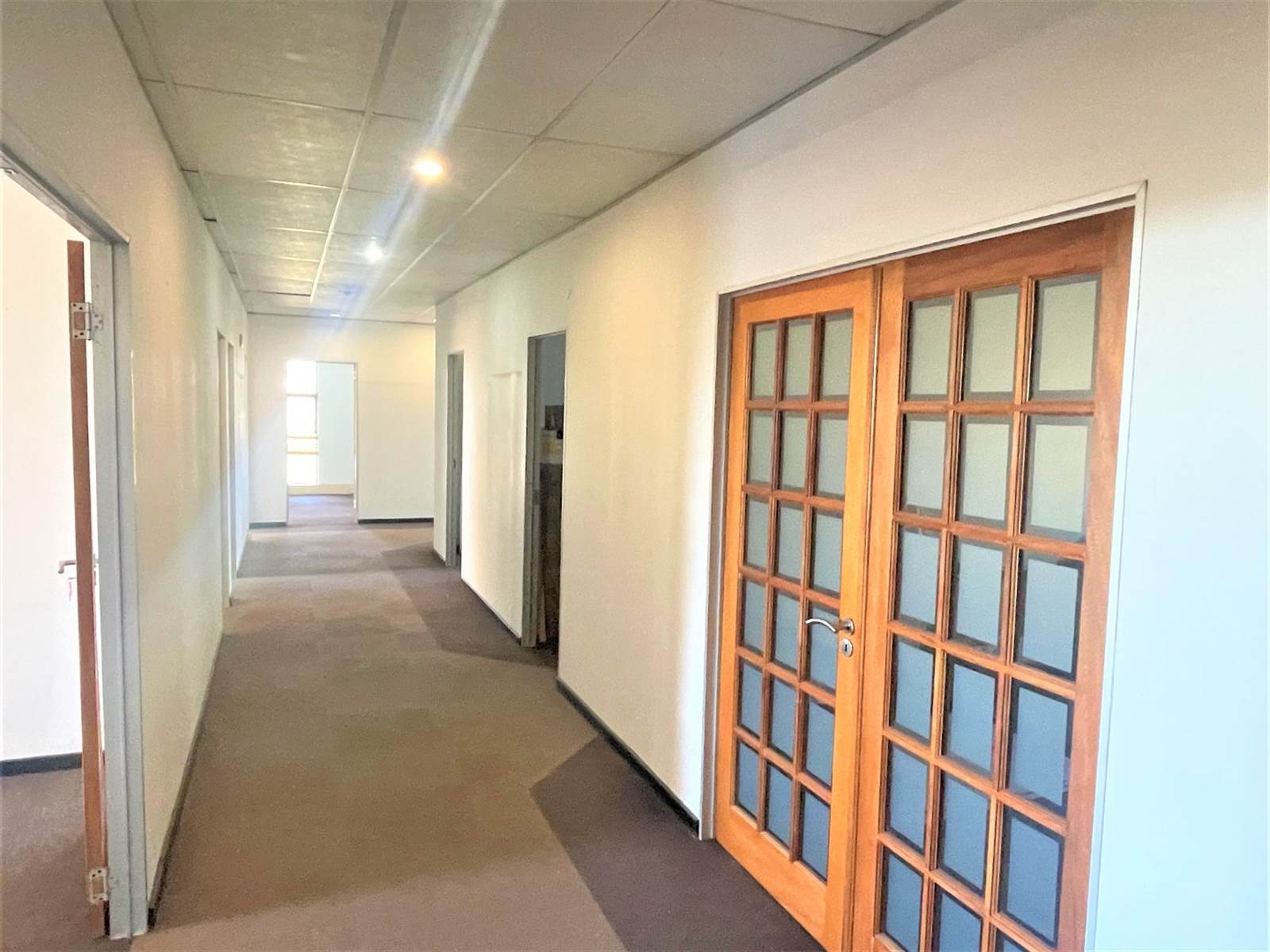 550  m² Office Space in Fourways photo number 8