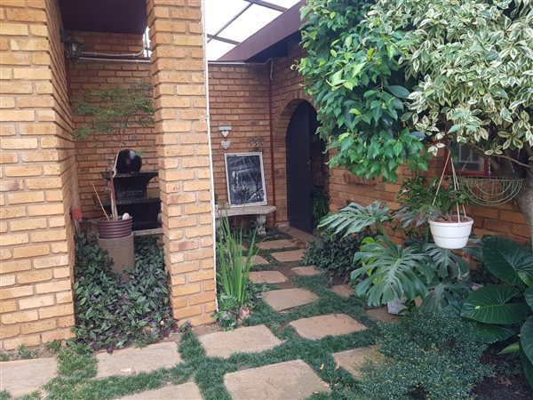 3 Bed House in Newlands