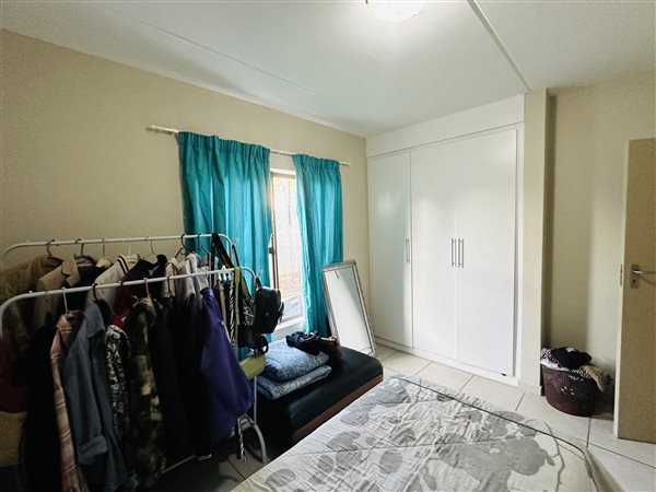 2 Bedroom House 2 Bedroom House