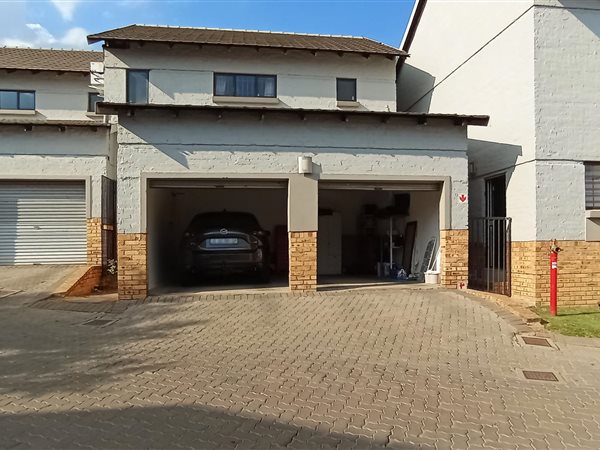 3 Bed Townhouse