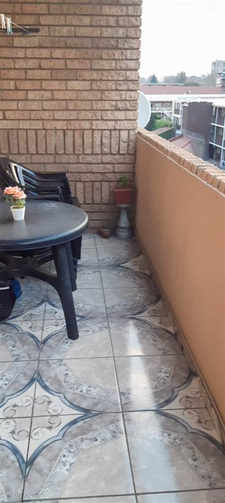 2 Bed Townhouse in Benoni Central photo number 13