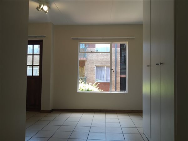 1 Bed Apartment in Braamfontein Werf