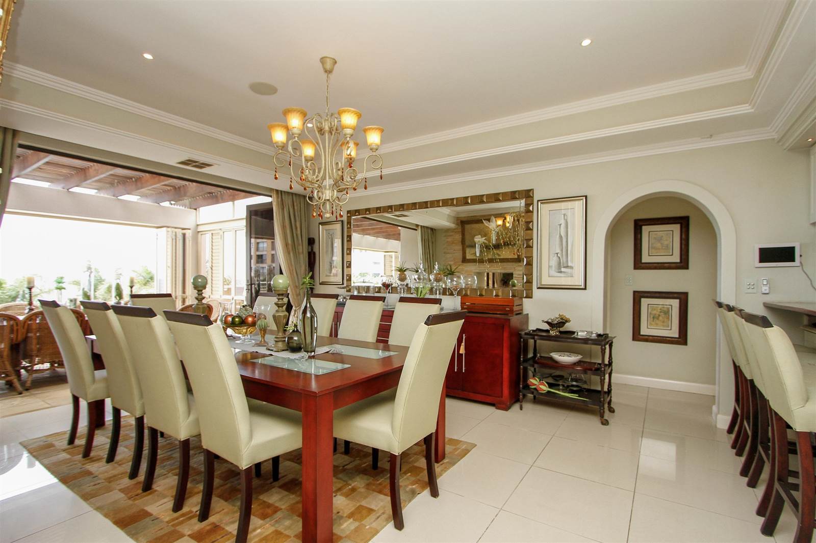 4 Bed Apartment in Umhlanga Rocks photo number 18
