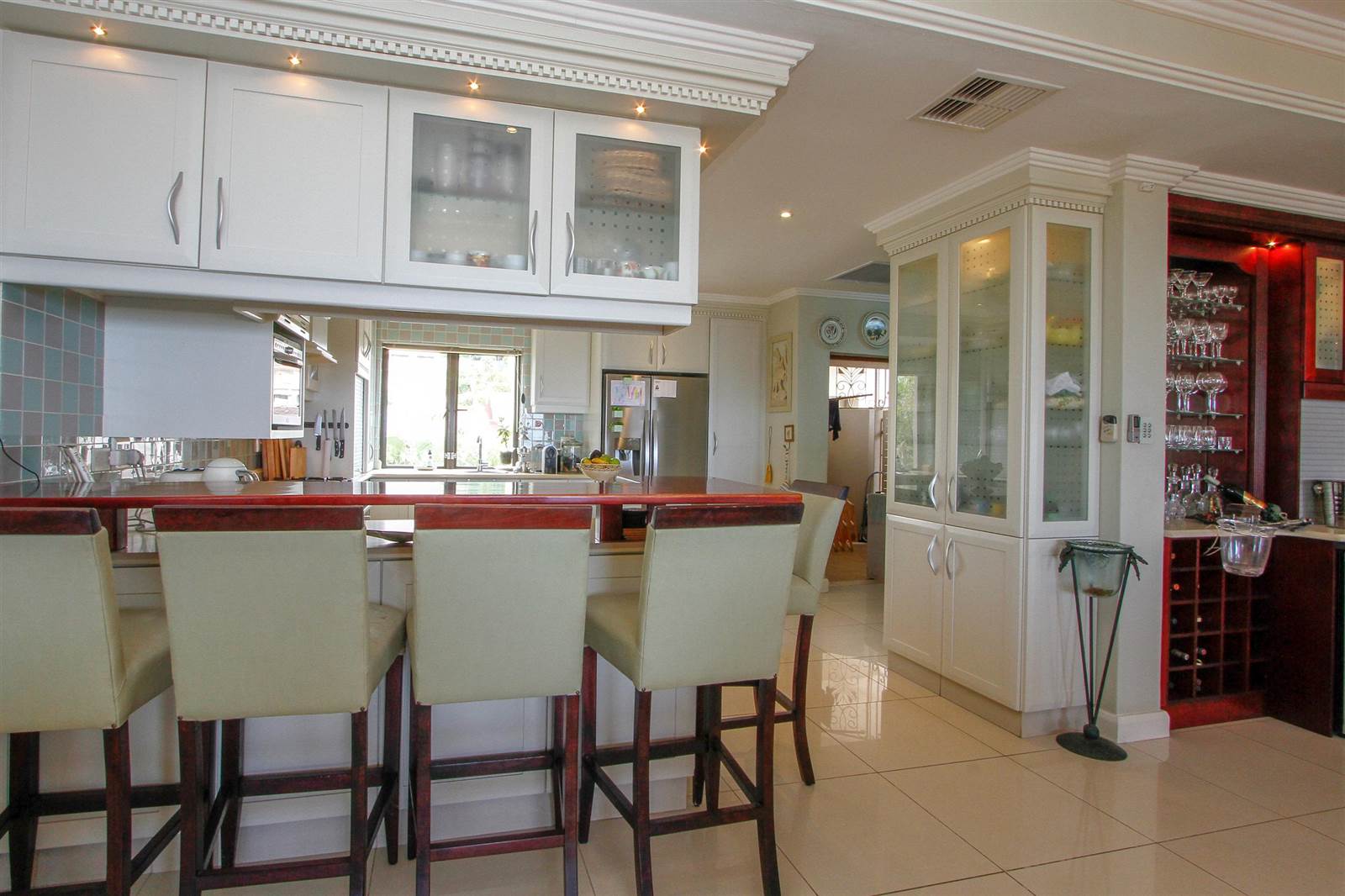4 Bed Apartment in Umhlanga Rocks photo number 20