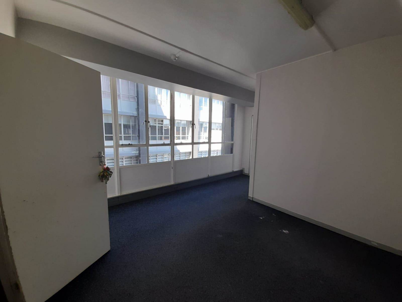 113  m² Commercial space in Braamfontein photo number 11