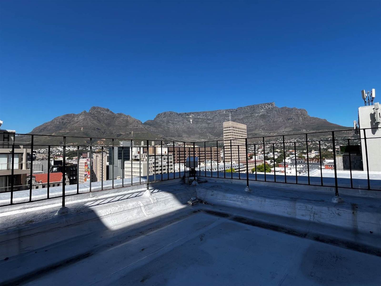 448  m² Office Space in Cape Town City Centre photo number 13
