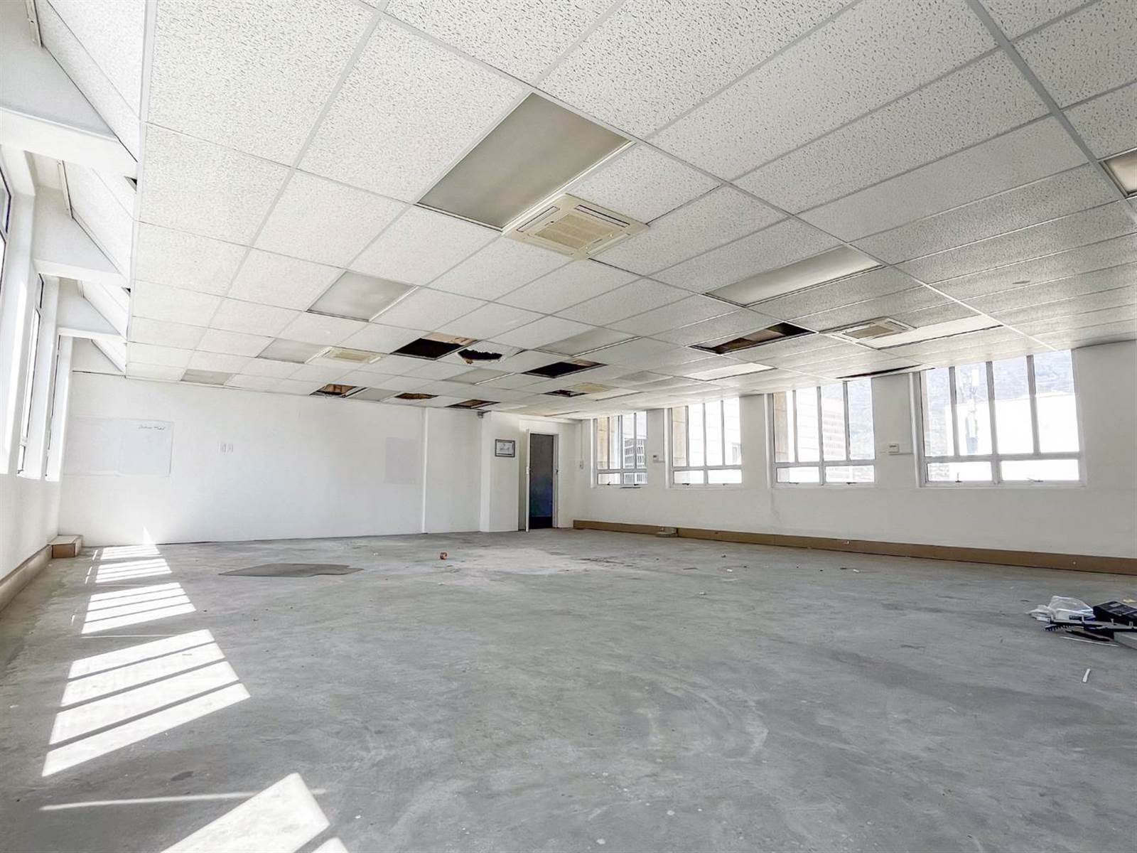 448  m² Office Space in Cape Town City Centre photo number 14