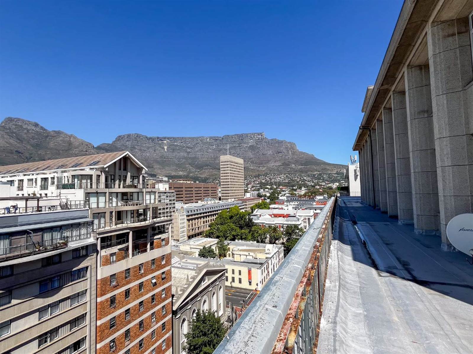 448  m² Office Space in Cape Town City Centre photo number 1