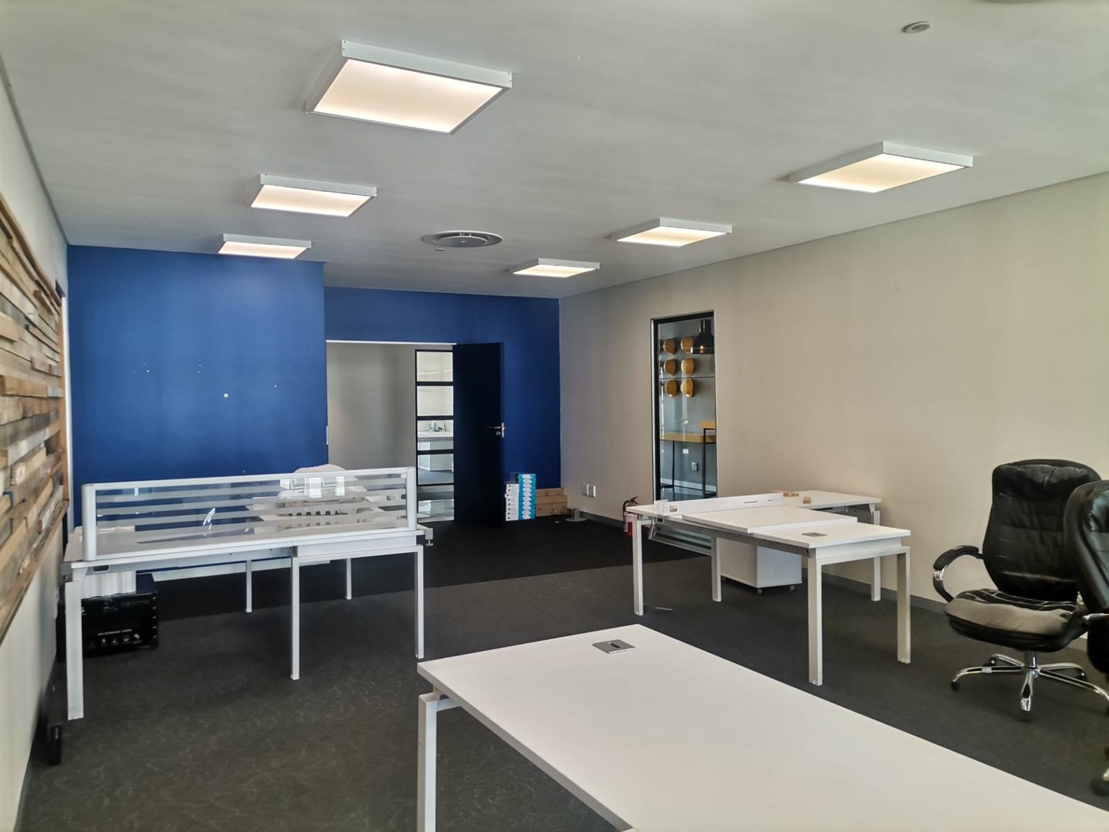 380  m² Office Space in Paarl photo number 8
