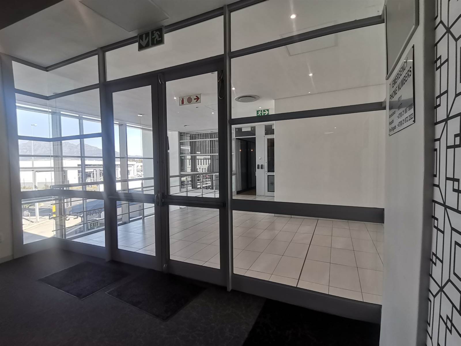 380  m² Office Space in Paarl photo number 22