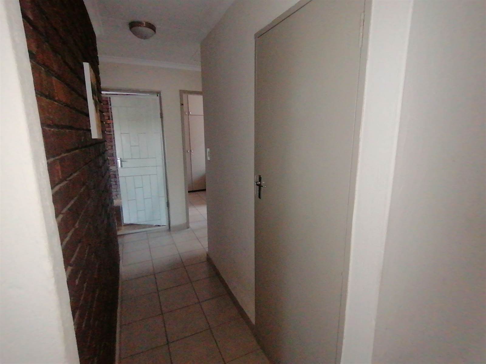 2 Bed Townhouse in Brakpan Central photo number 14
