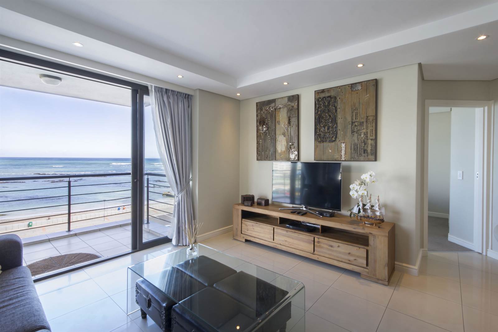 2 Bed Apartment in Strand Central photo number 5