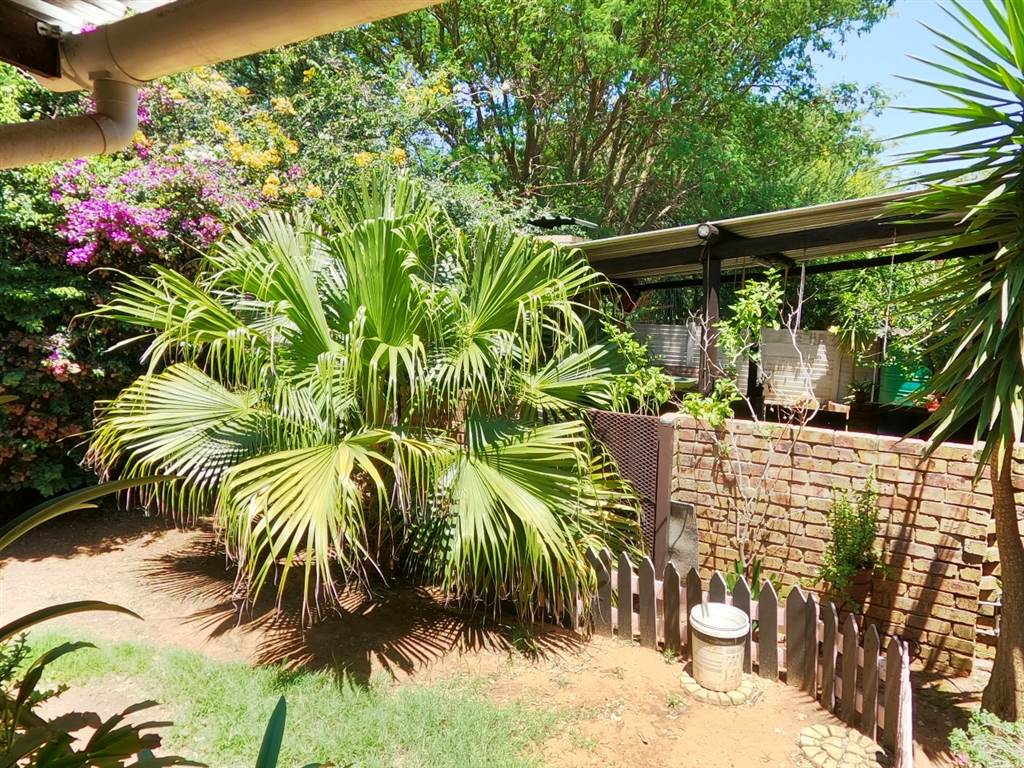 2 Bed House in Kleinfontein photo number 15