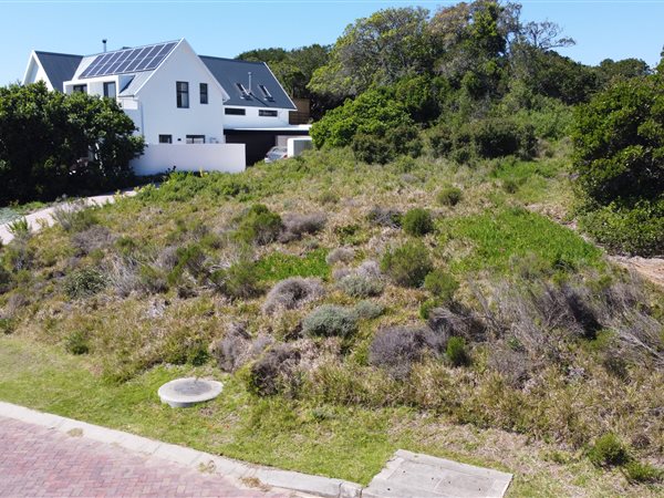1176 m² Land available in St Francis Links