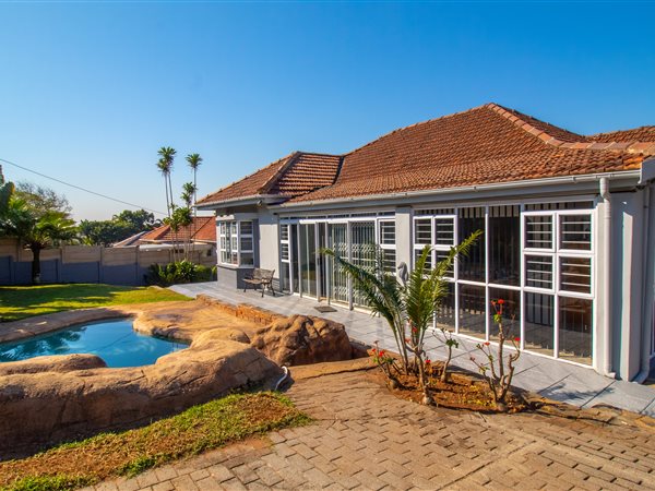3 Bedroom House 3 Bedroom House