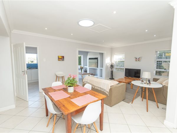 3 Bedroom House 3 Bedroom House