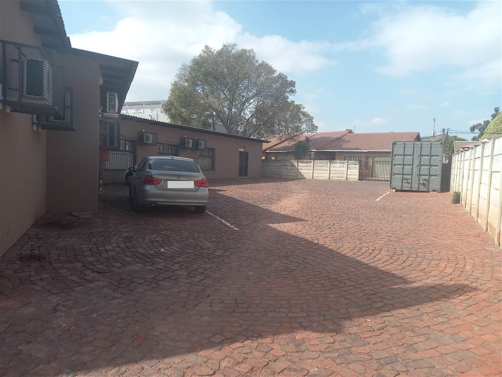 990  m² Commercial space in Rustenburg Central photo number 7