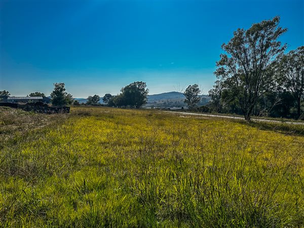 5332 m² Land available in Laezonia