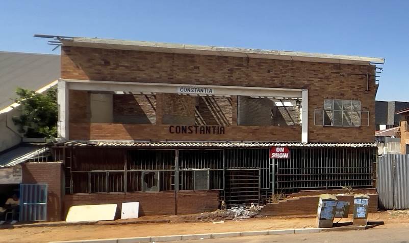 716  m² Commercial space in Kempton Park Central photo number 1