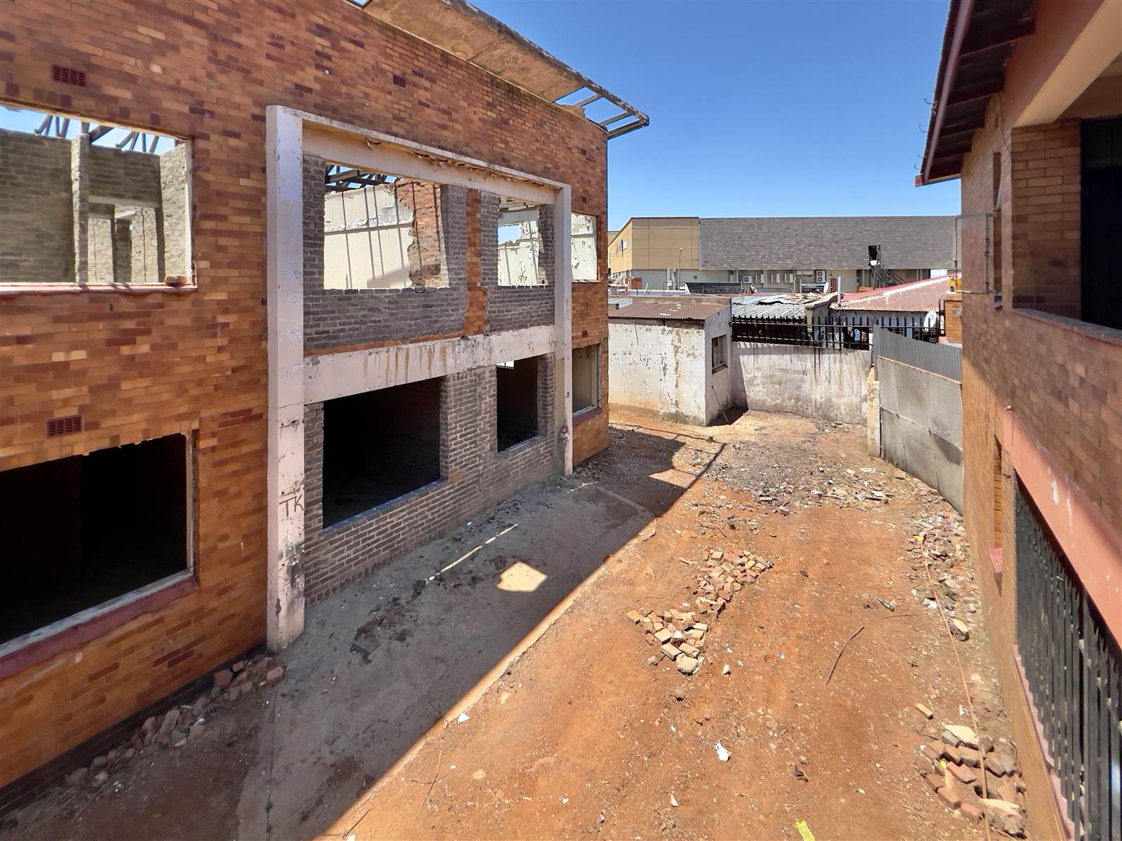 716  m² Commercial space in Kempton Park Central photo number 4
