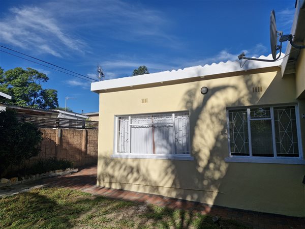 2 Bedroom Garden Cottage 2 Bedroom Garden Cottage