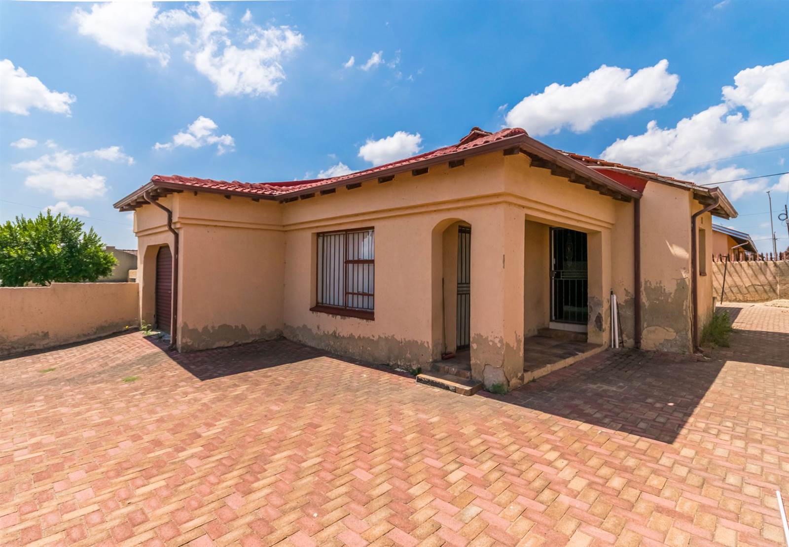 3 Bed House in Kagiso photo number 28