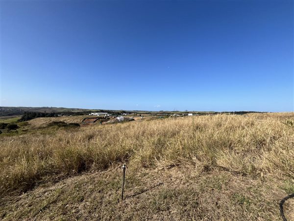 2 469 m² Land