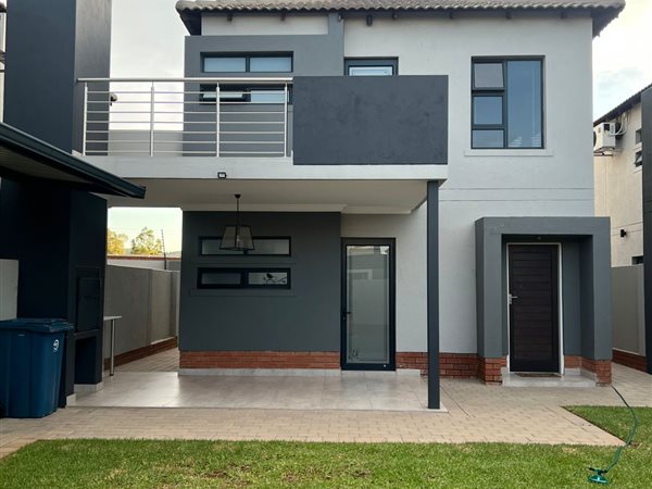 3 Bed Townhouse