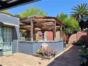 4 Bed House in Yeoville