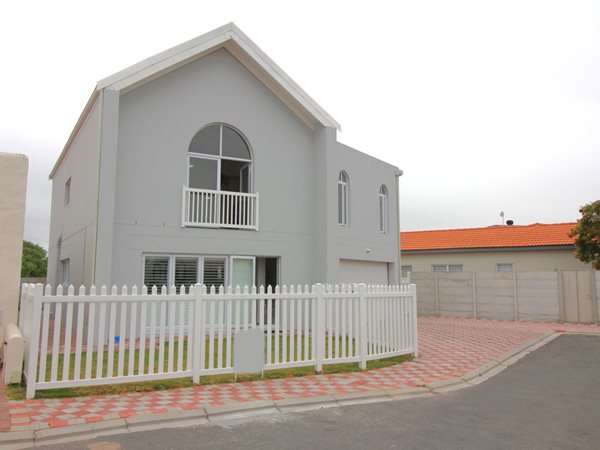 4 Bed House