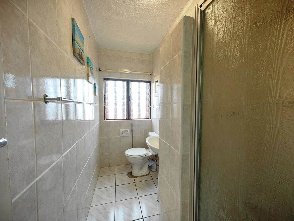2 Bed Apartment in Manaba photo number 22