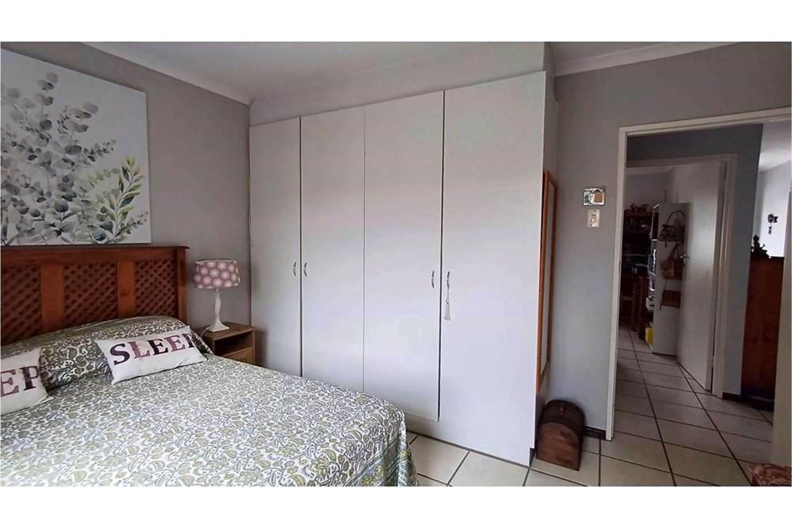2 Bed House in Fish Hoek photo number 16