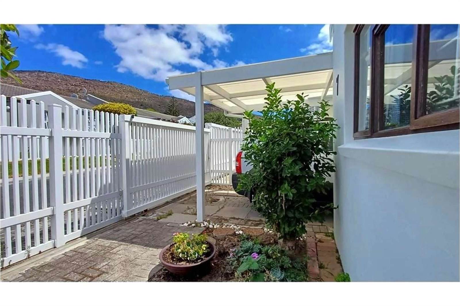 2 Bed House in Fish Hoek photo number 29