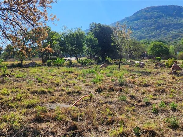 404 m² Land available in Kosmos