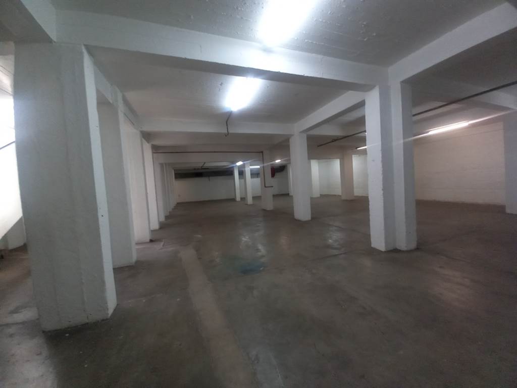 865  m² Retail Space in Pretoria Central photo number 12