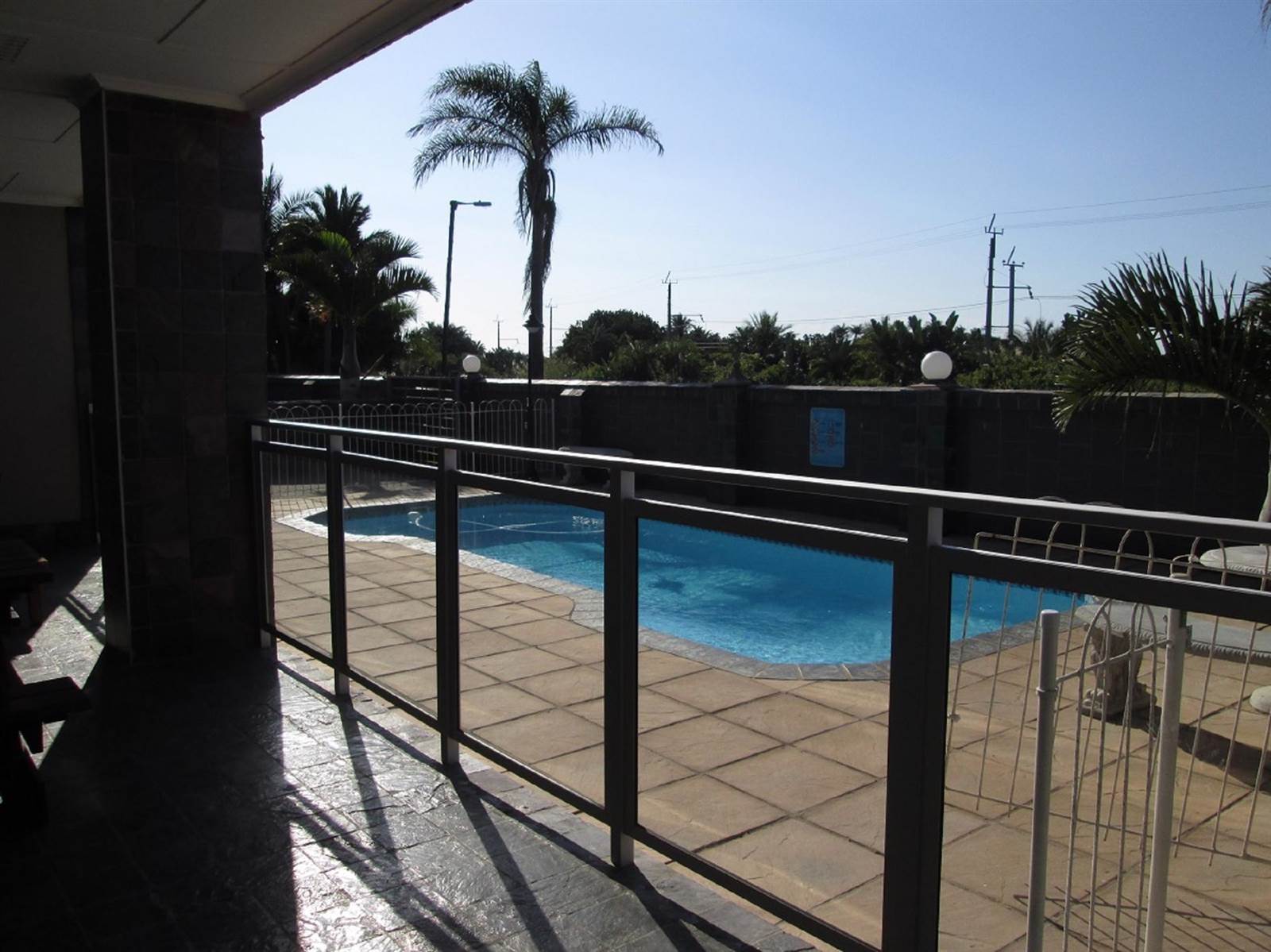 2 Bed Apartment in Scottburgh South photo number 18