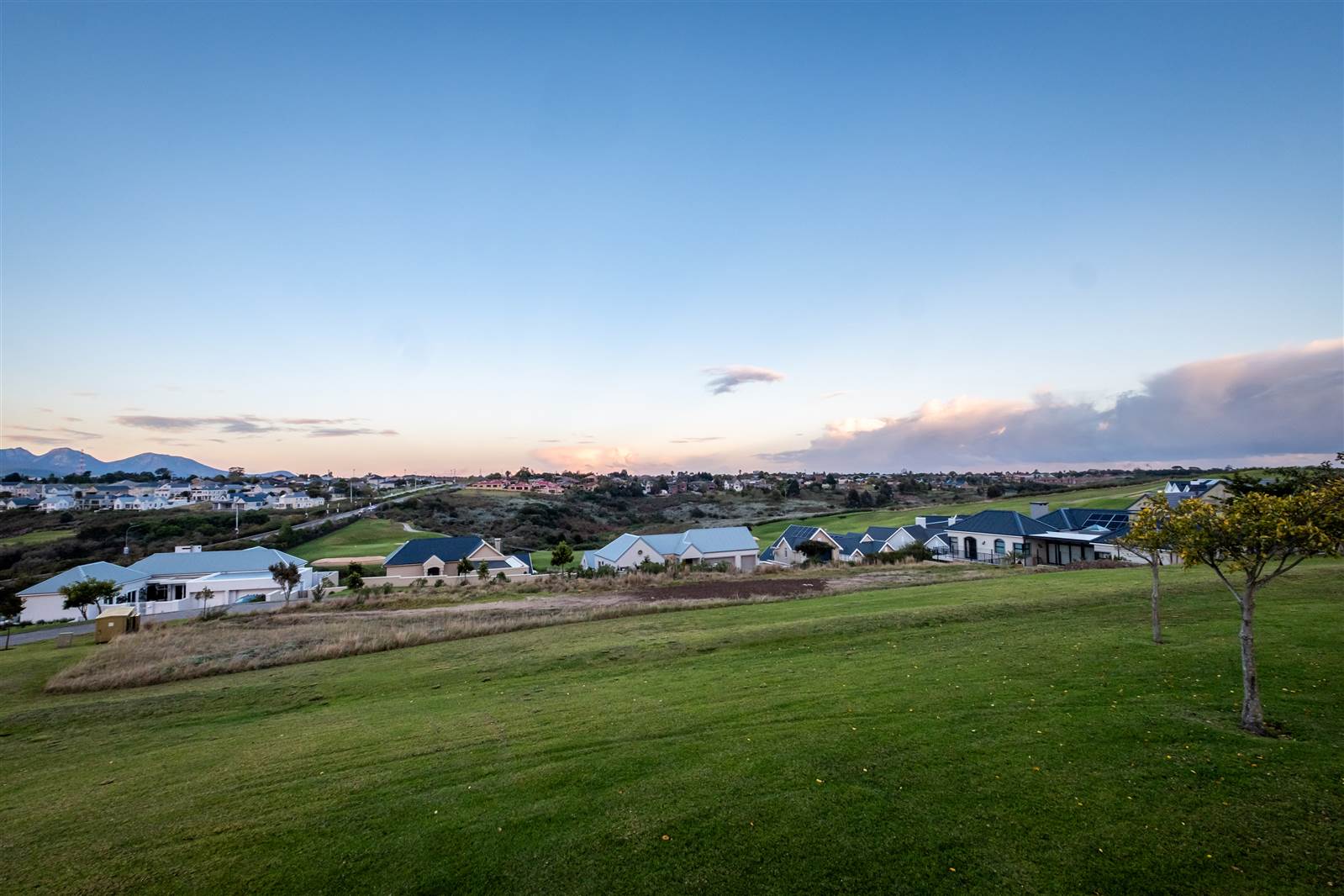 887 m² Land available in Kingswood Golf Estate photo number 6