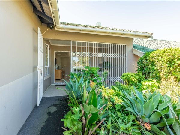 2 Bedroom Townhouse 2 Bedroom Townhouse