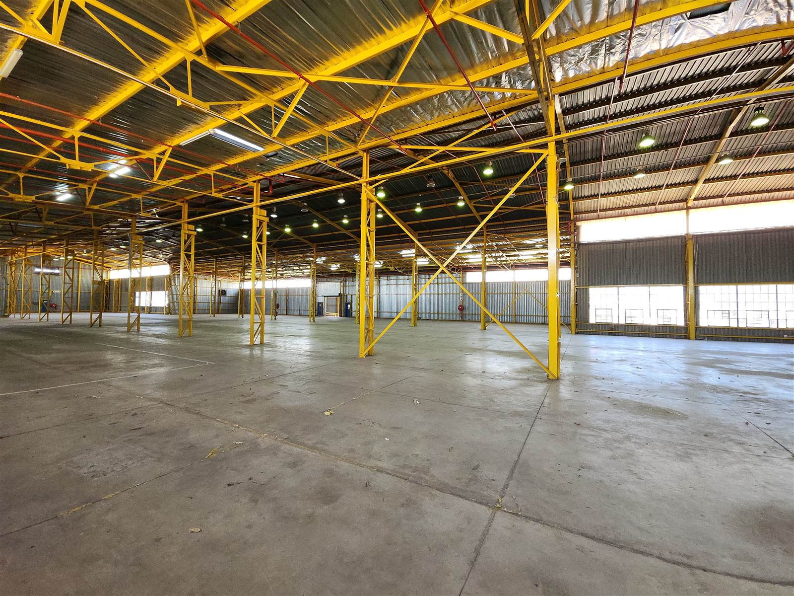5354  m² Industrial space in Rosslyn photo number 14