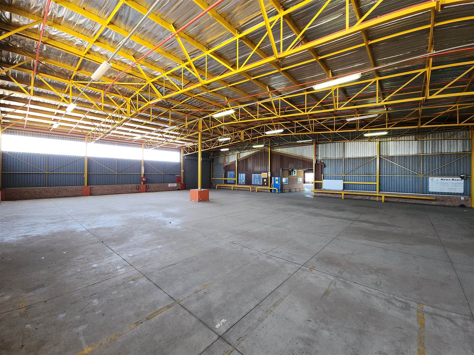 5354  m² Industrial space in Rosslyn photo number 11