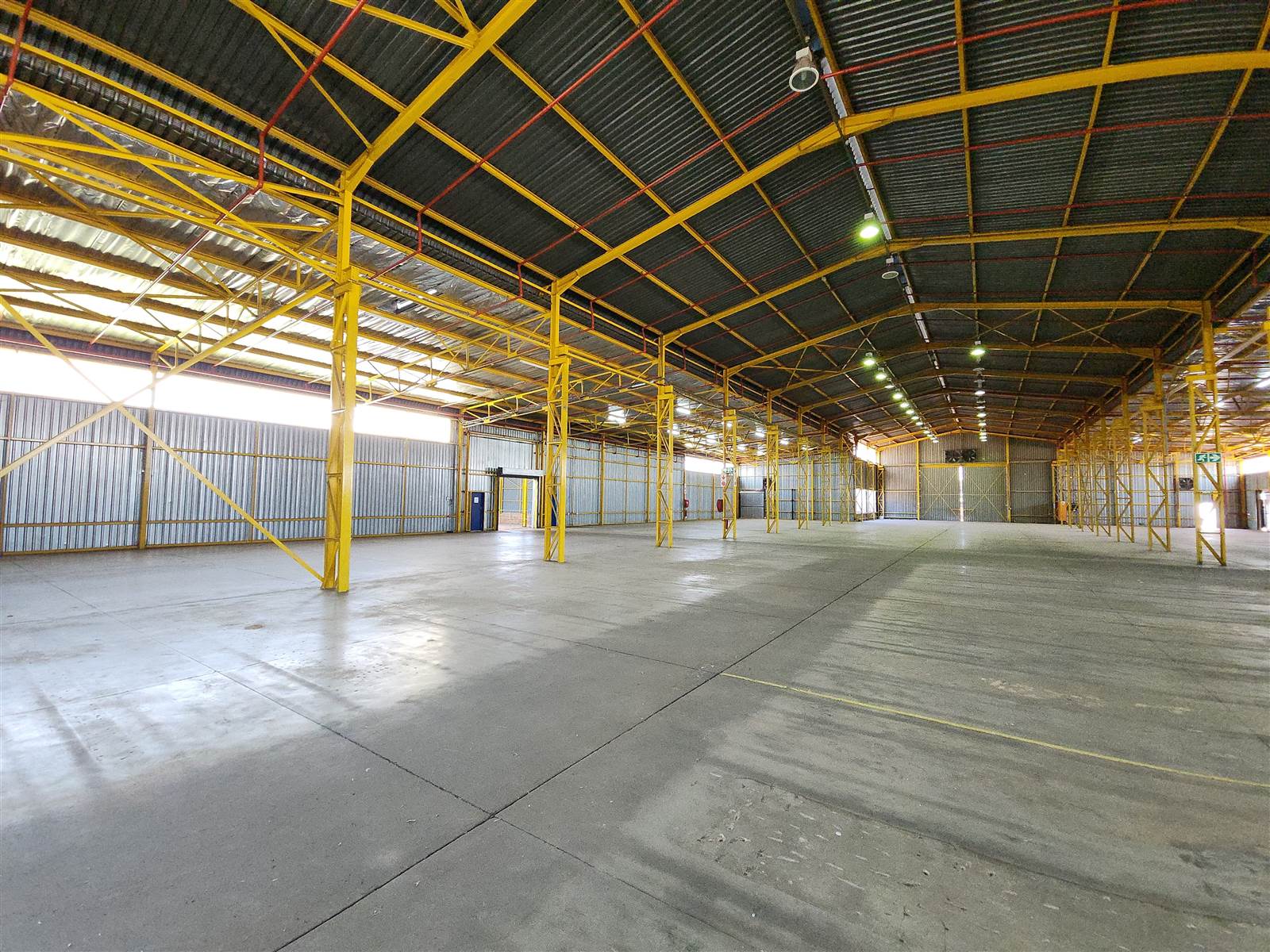 5354  m² Industrial space in Rosslyn photo number 3