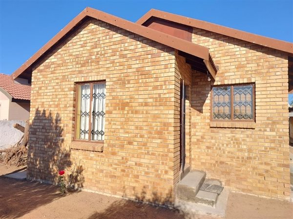 3 Bedroom House 3 Bedroom House