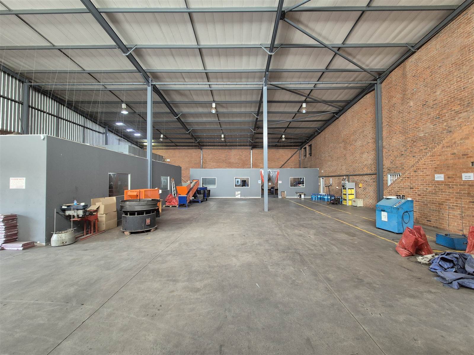 1424  m² Industrial space in Edenvale photo number 4