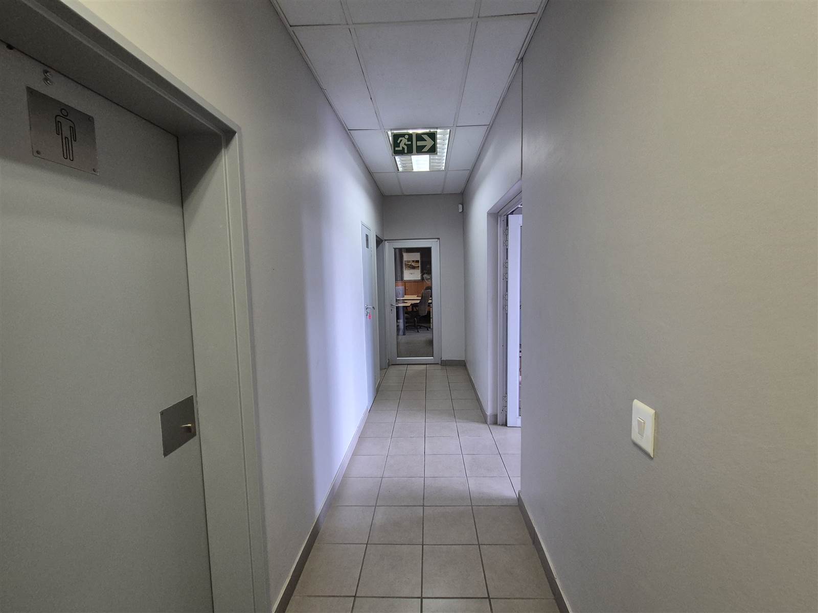 1424  m² Industrial space in Edenvale photo number 18